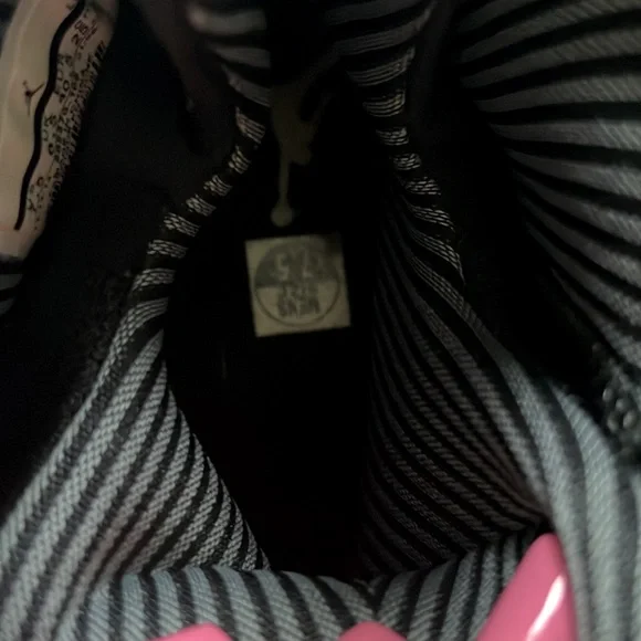 Jordan 9 Retro Baron - Picture 7 of 7